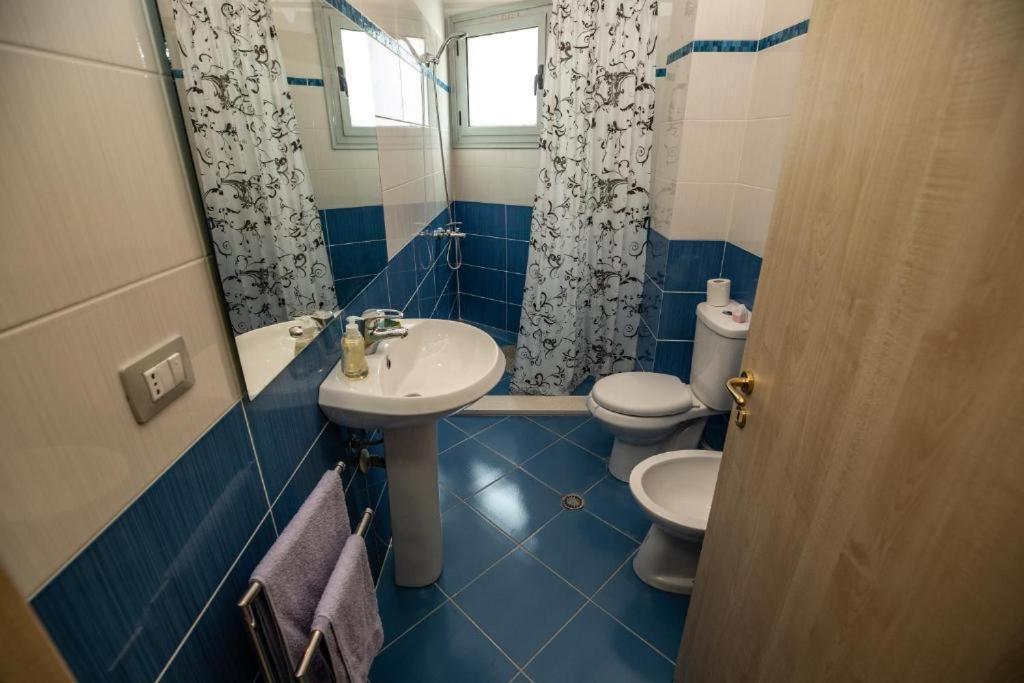 Sea View Apartment Vlore Exterior photo