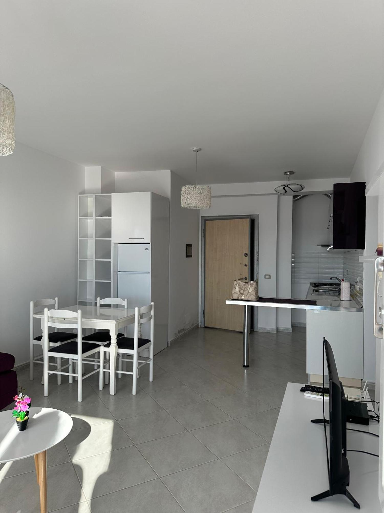 Sea View Apartment Vlore Exterior photo