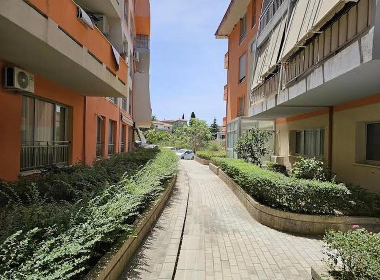 Sea View Apartment Vlore Exterior photo