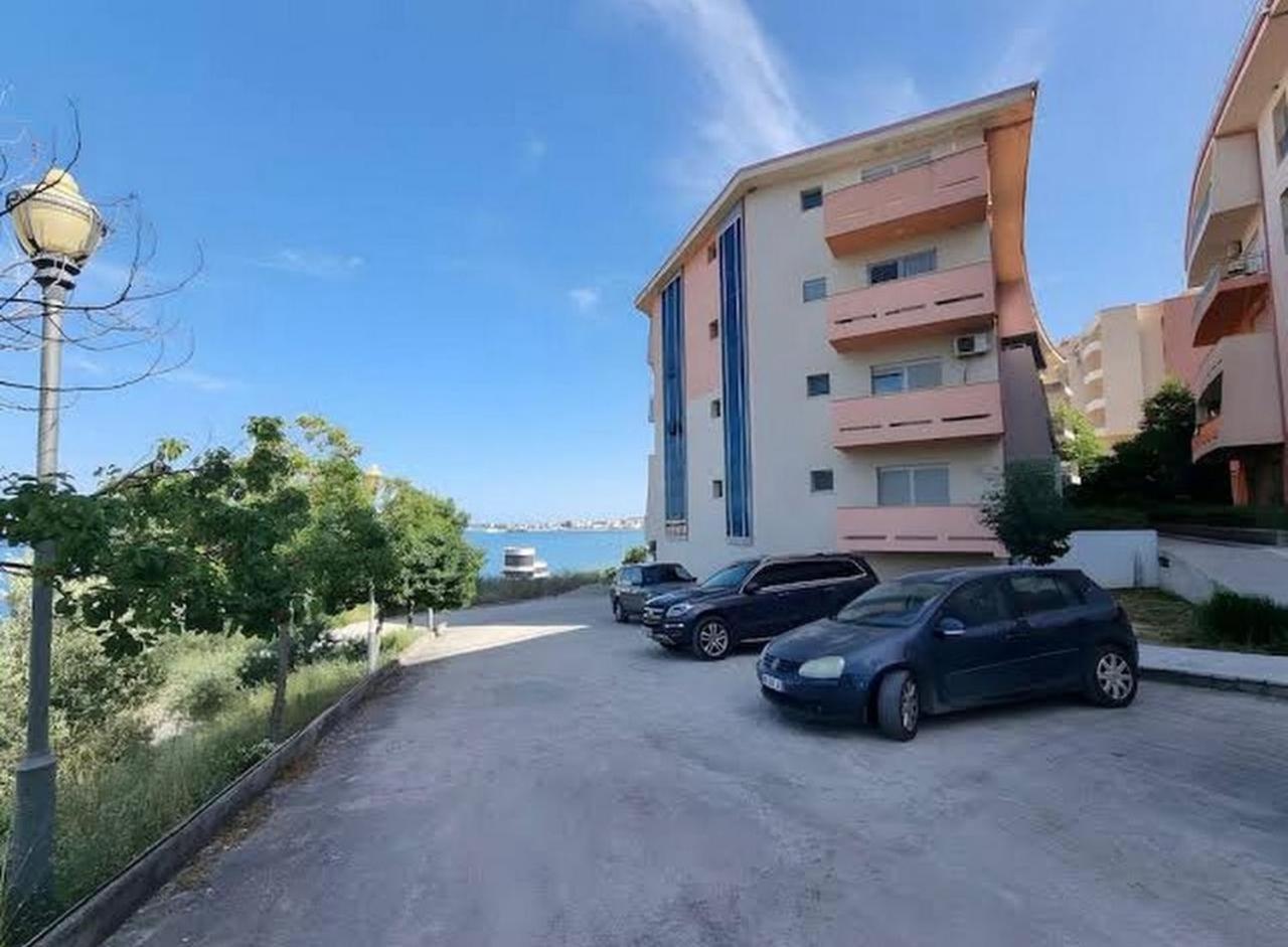 Sea View Apartment Vlore Exterior photo
